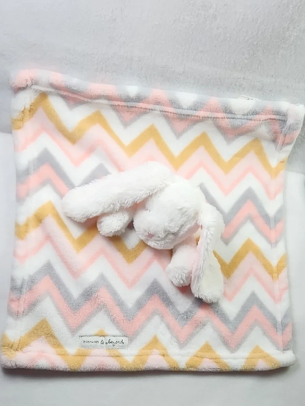 BLANKETS & BEYOND Pink Girls Bunny Lovey Blanket